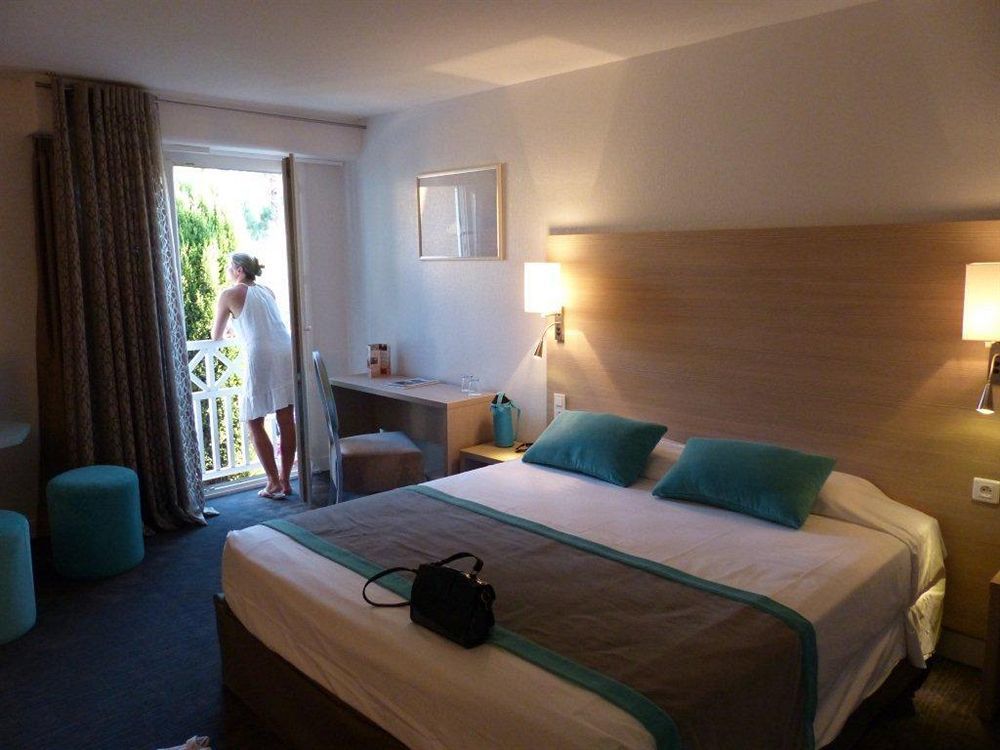 H Hotel Hyères Extérieur photo
